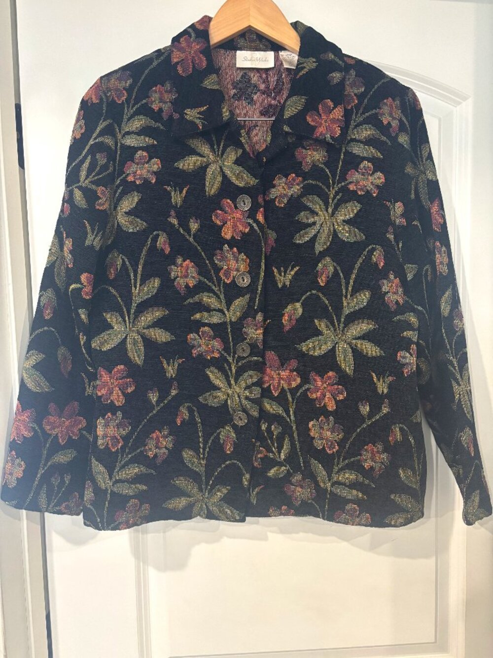 Vintage 90s Studio Works Dark Cottagecore Floral Tapestry Jacket Size M